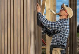 Best Stone Veneer Siding  in Silver Lakes, CA